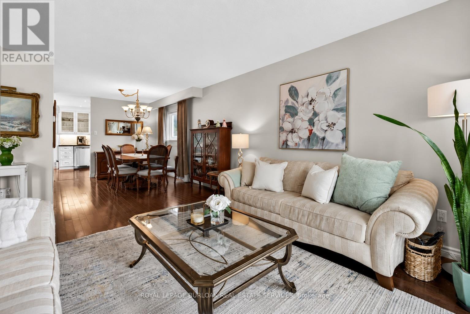 2341 Duncaster Drive, Burlington, Ontario  L7P 4C3 - Photo 10 - W13438774