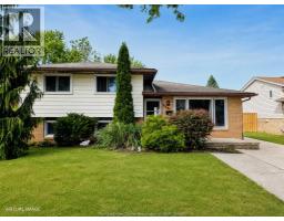 3285 ROSEBRIAR ROAD, Windsor, Ontario