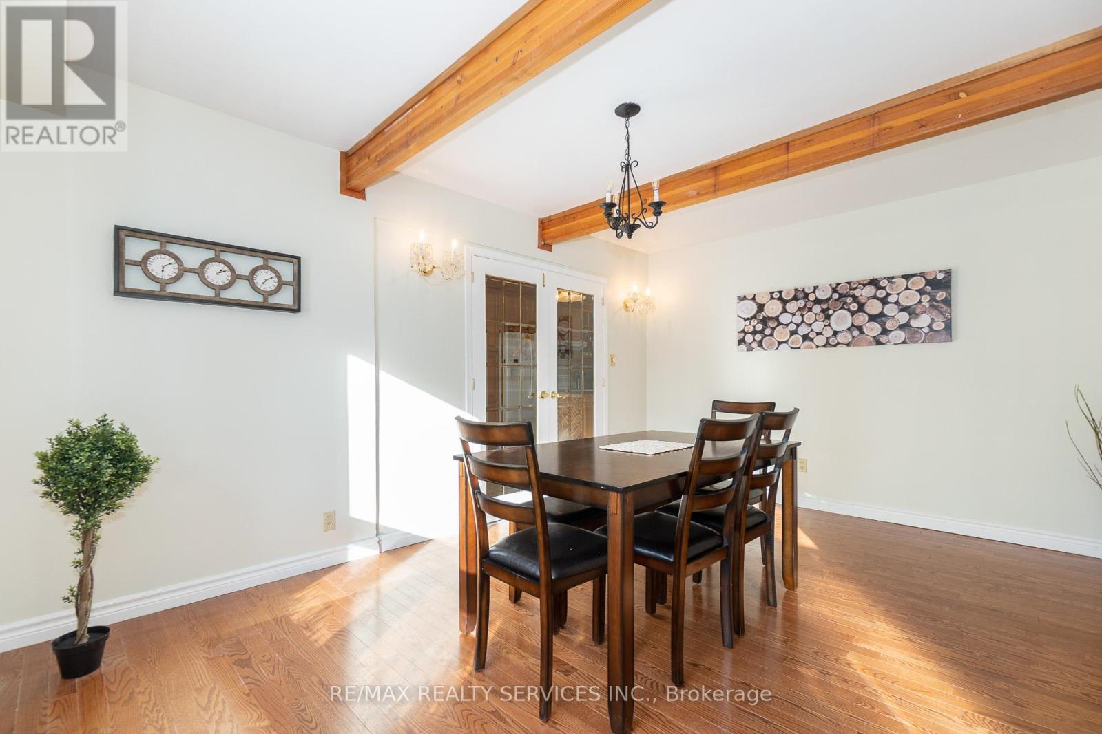 9 Damascus Drive, Caledon, Ontario  L7C 0A4 - Photo 5 - W13439058