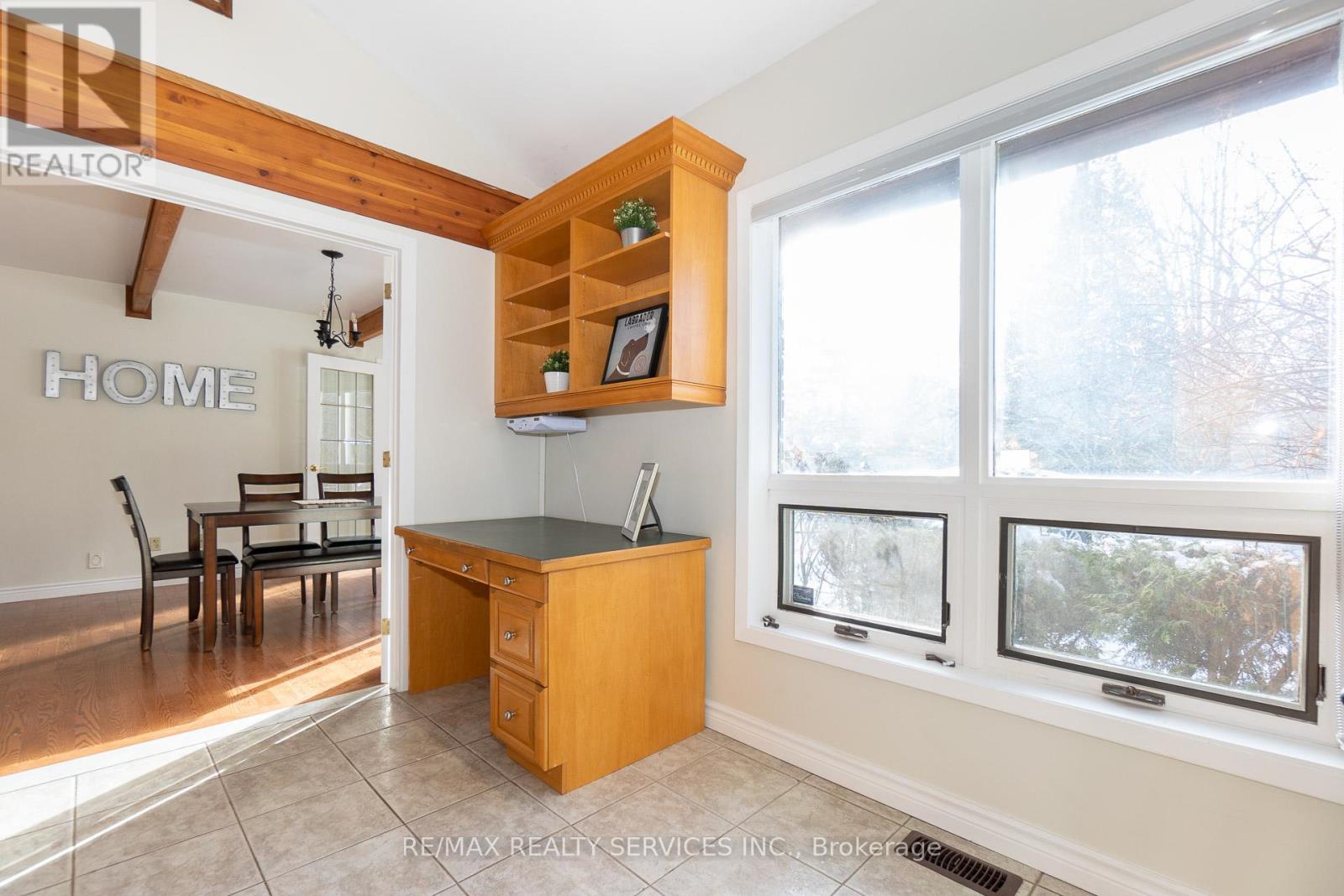 9 Damascus Drive, Caledon, Ontario  L7C 0A4 - Photo 7 - W13439058