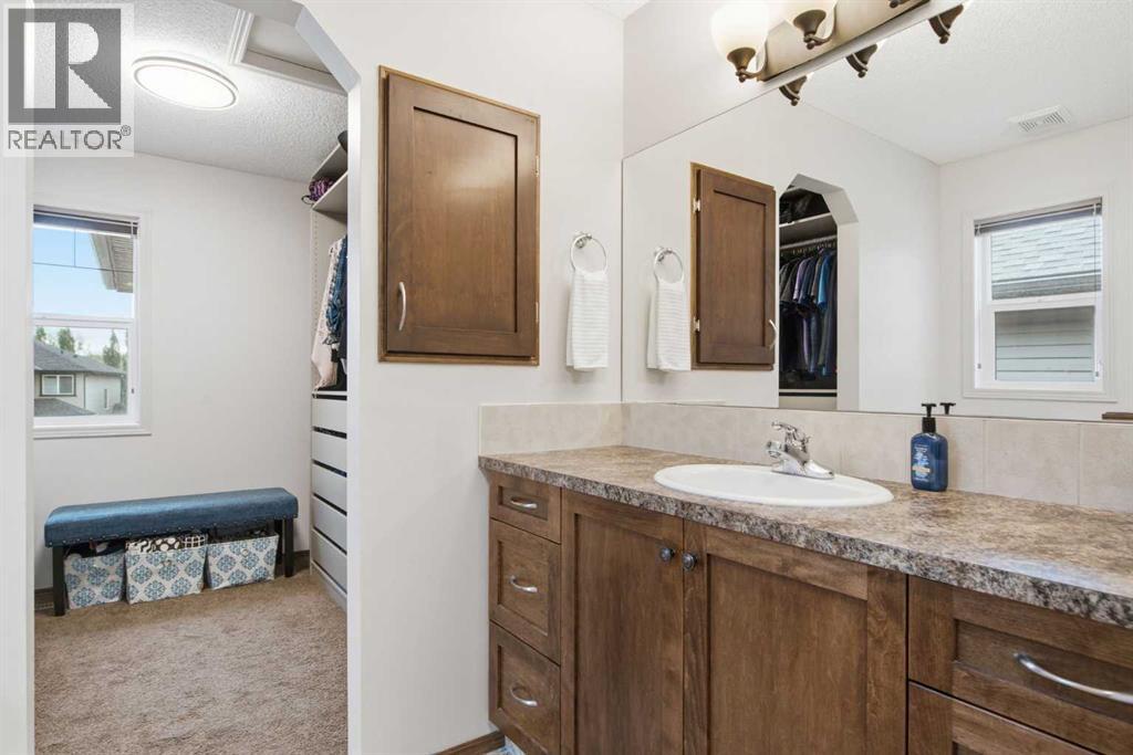38 Tuscany Summit Green Nw, Calgary, Alberta  T3L 0B8 - Photo 27 - A2320929