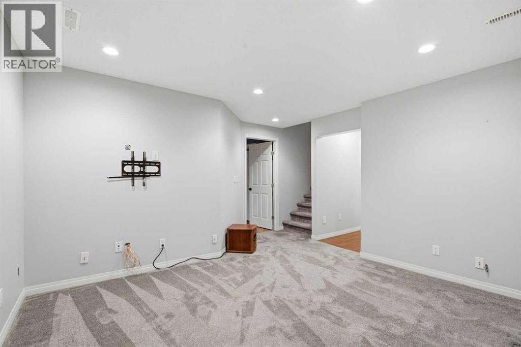 38 Tuscany Summit Green Nw, Calgary, Alberta  T3L 0B8 - Photo 30 - A2320929