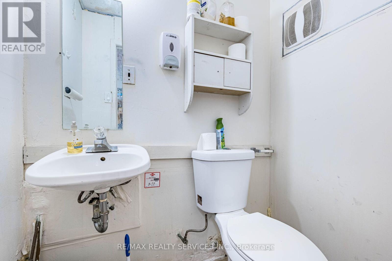 44 Dean Street, Brampton, Ontario  L6W 1M6 - Photo 31 - W13439098