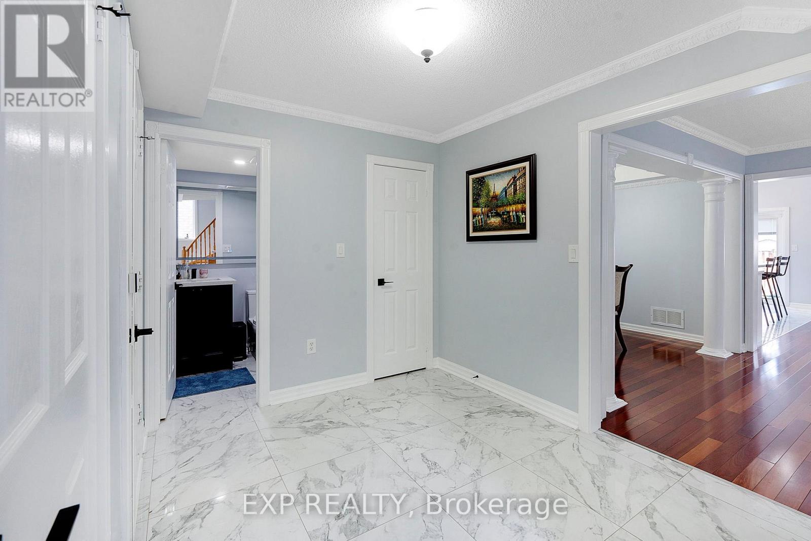 7295 Bread Fruit Lane, Mississauga, Ontario  L5N 8P2 - Photo 4 - W13439092