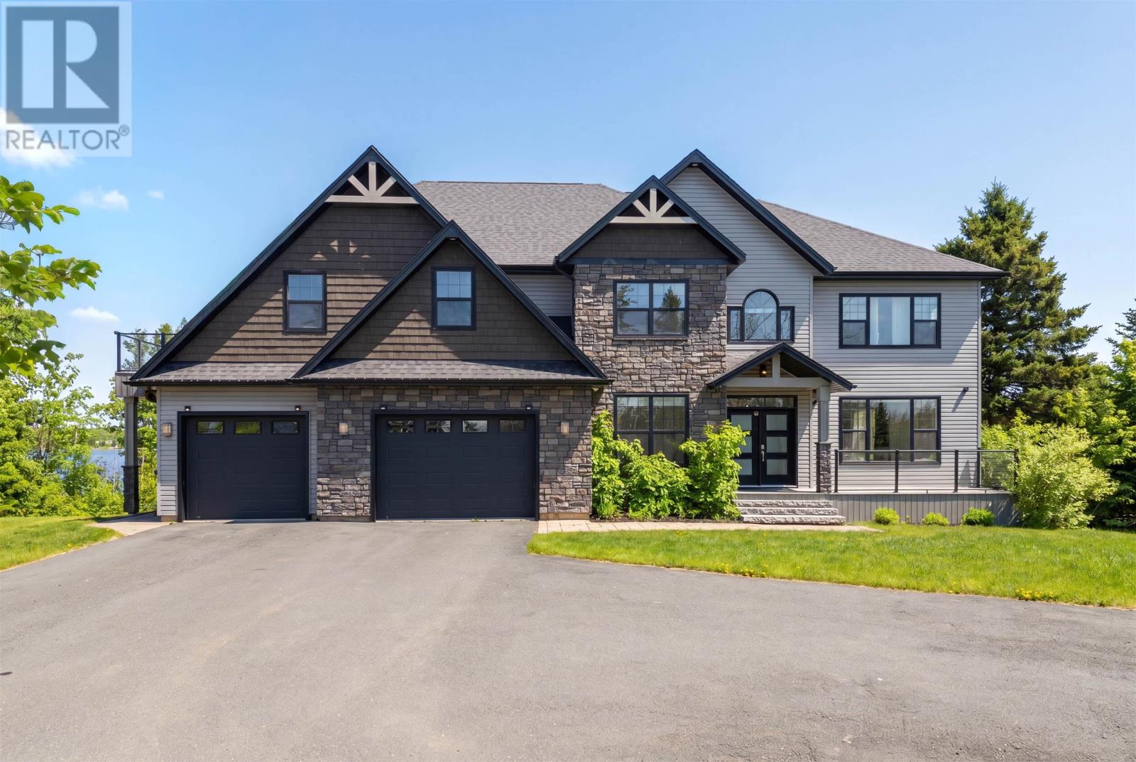 347 Sunrise Cove, Cornwall, Prince Edward Island  C0A 1H8 - Photo 2 - 202614401
