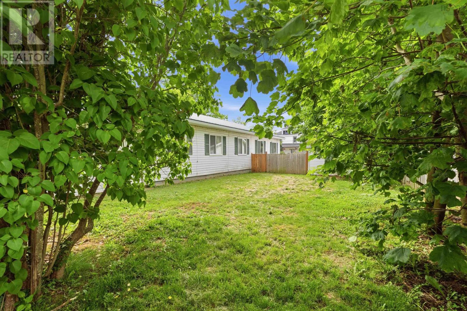 9 Freeman Street, Bridgetown, Nova Scotia  B0S 1C0 - Photo 9 - 202614398