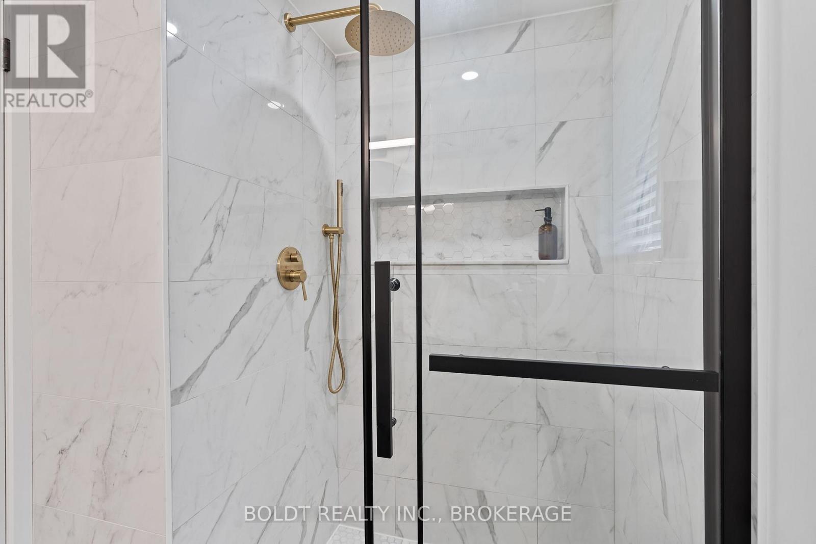 21 Shoreline Drive, St. Catharines (Lakeshore), Ontario L2N 3V9 - Photo 26 - X13444664