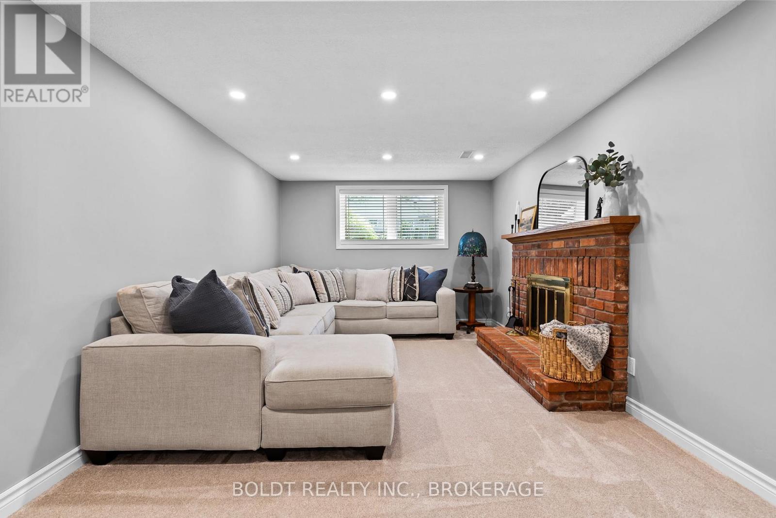 21 Shoreline Drive, St. Catharines (Lakeshore), Ontario L2N 3V9 - Photo 28 - X13444664