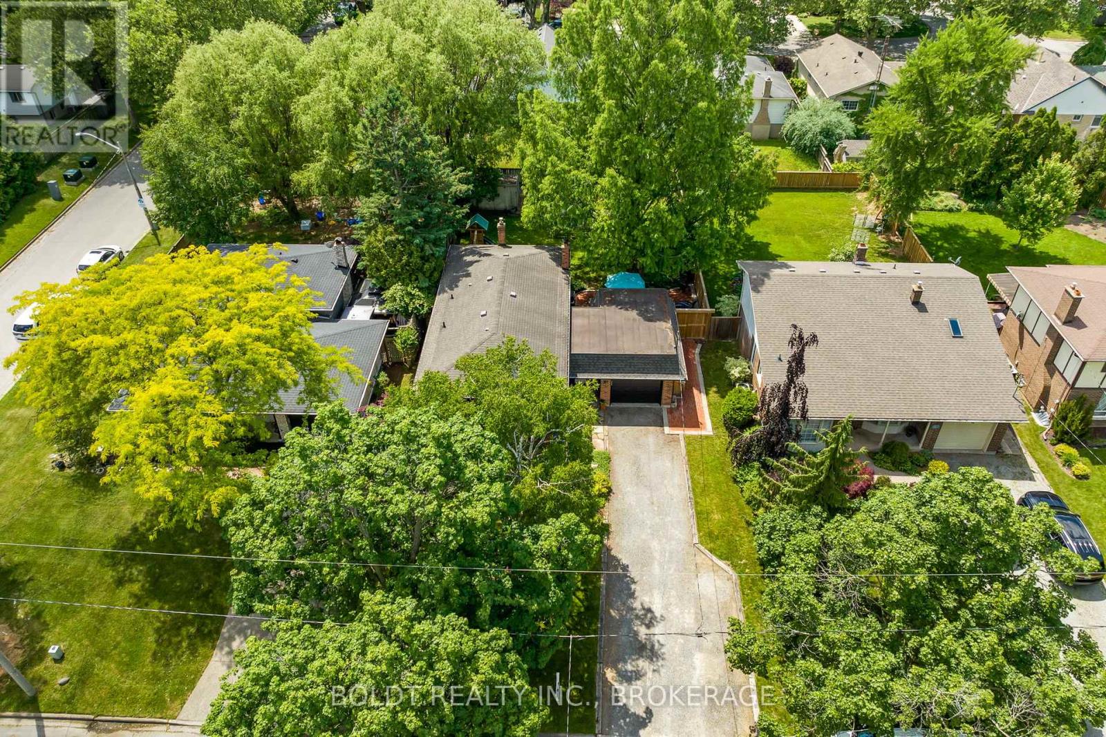 21 Shoreline Drive, St. Catharines (Lakeshore), Ontario L2N 3V9 - Photo 40 - X13444664
