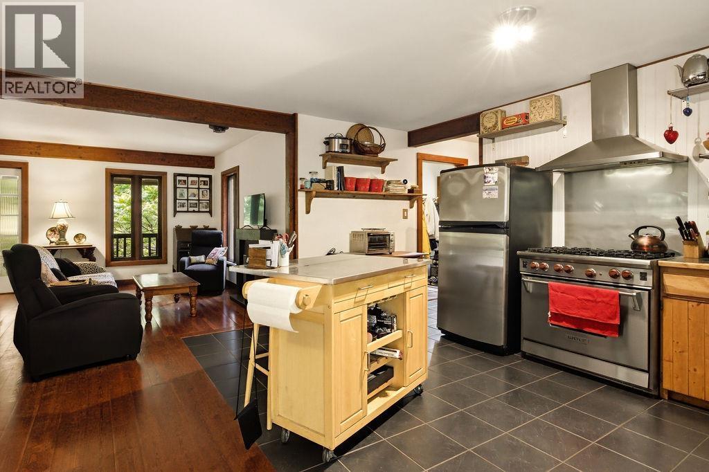 6084 North Lake Road, Egmont, British Columbia  V0N 1N0 - Photo 5 - R3135744