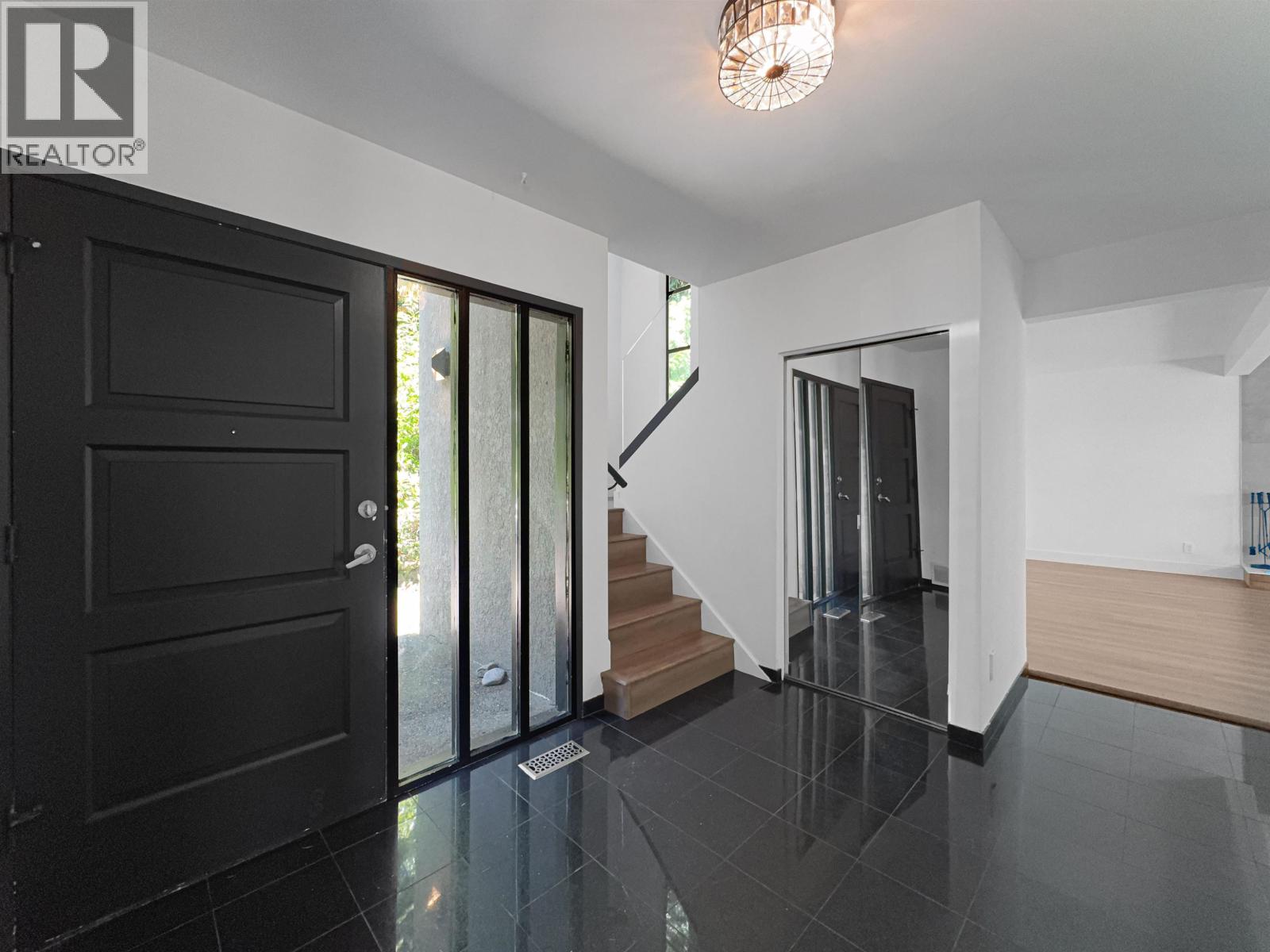 1040 Crestline Road, West Vancouver, British Columbia  V7S 2E2 - Photo 10 - R3135746