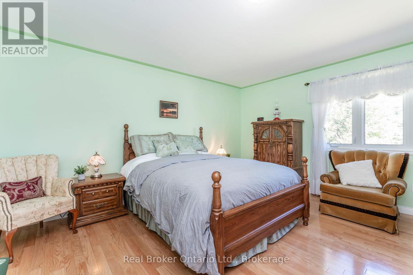 115 Mitchell's Beach Road, Tay (Victoria Harbour), Ontario  L0K 2A0 - Photo 12 - S13438816