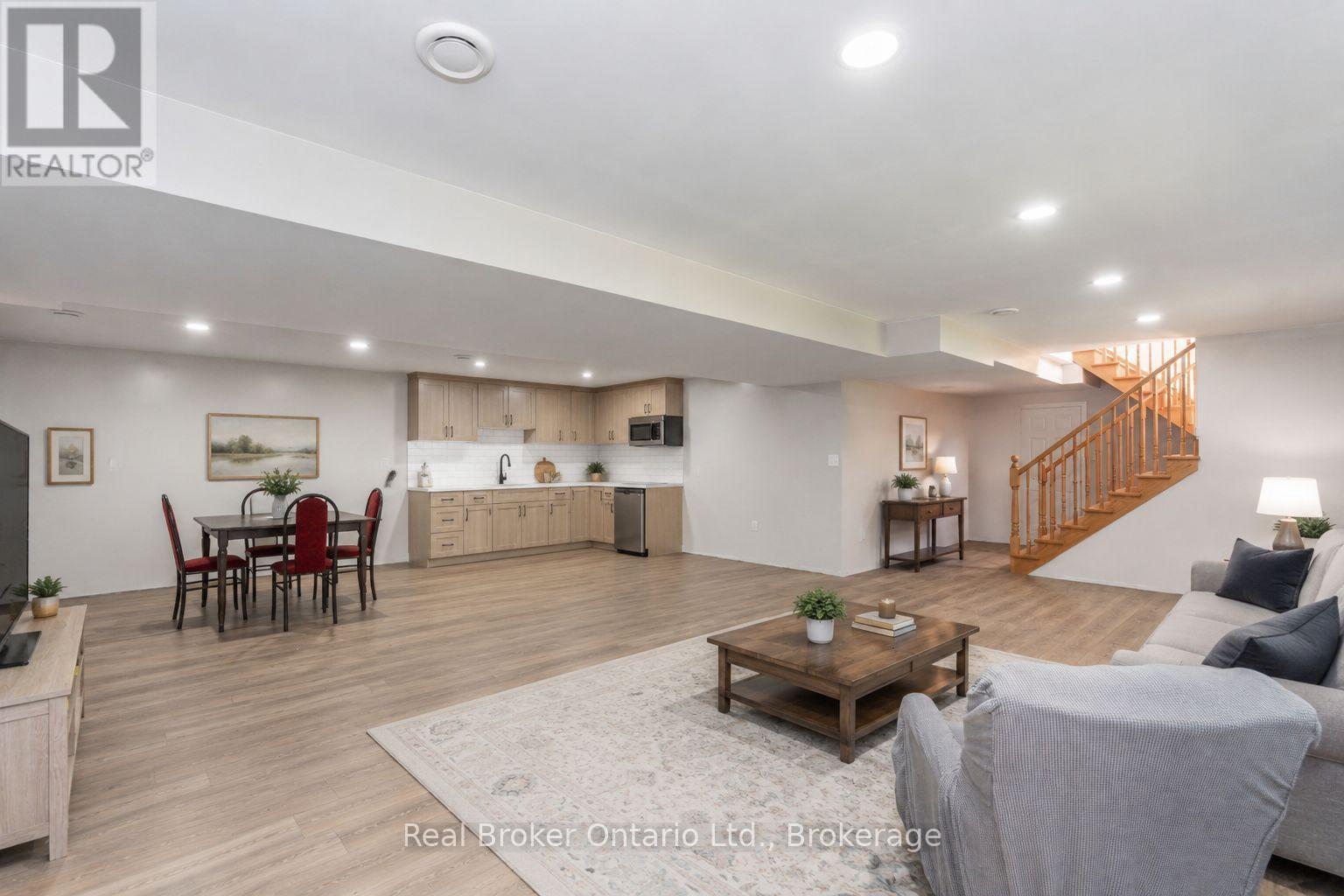 115 Mitchell's Beach Road, Tay (Victoria Harbour), Ontario  L0K 2A0 - Photo 16 - S13438816