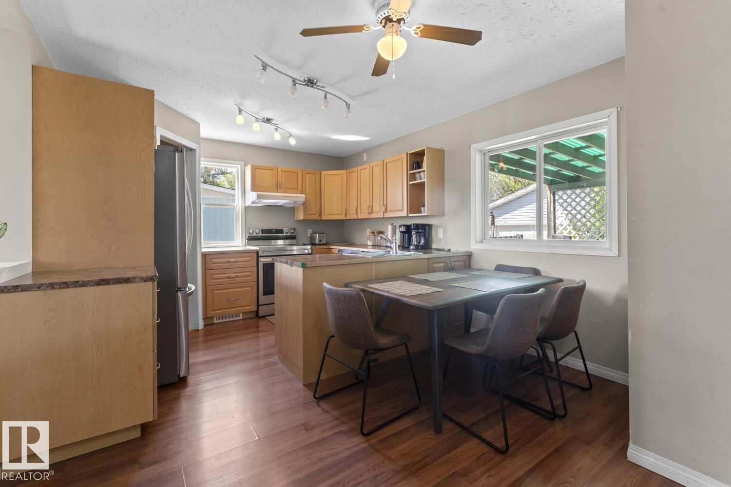 1211 8 St, Cold Lake, Alberta  T9M 1J7 - Photo 6 - E4493746