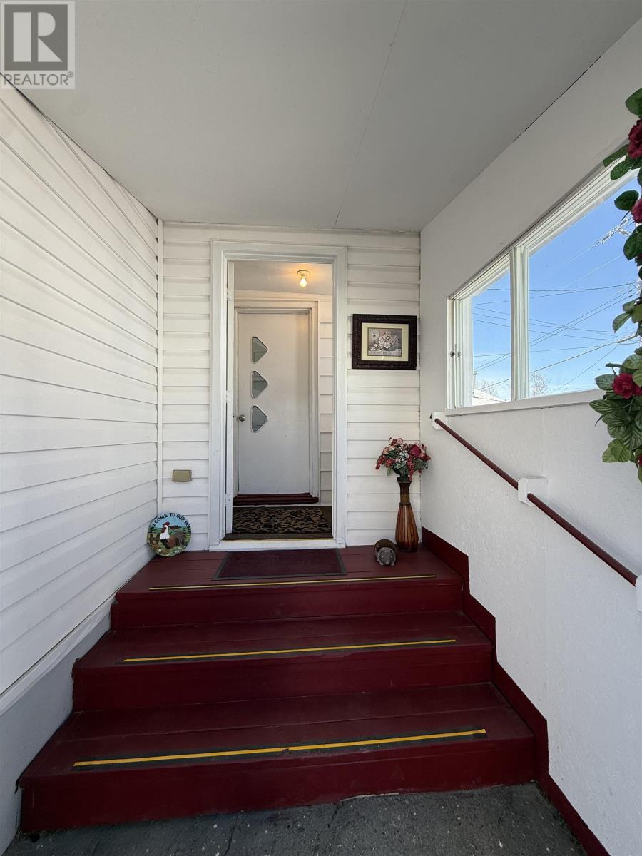 114 Nishnabe Miikena, Longlac, Ontario  P0T 2A0 - Photo 6 - TB2601290