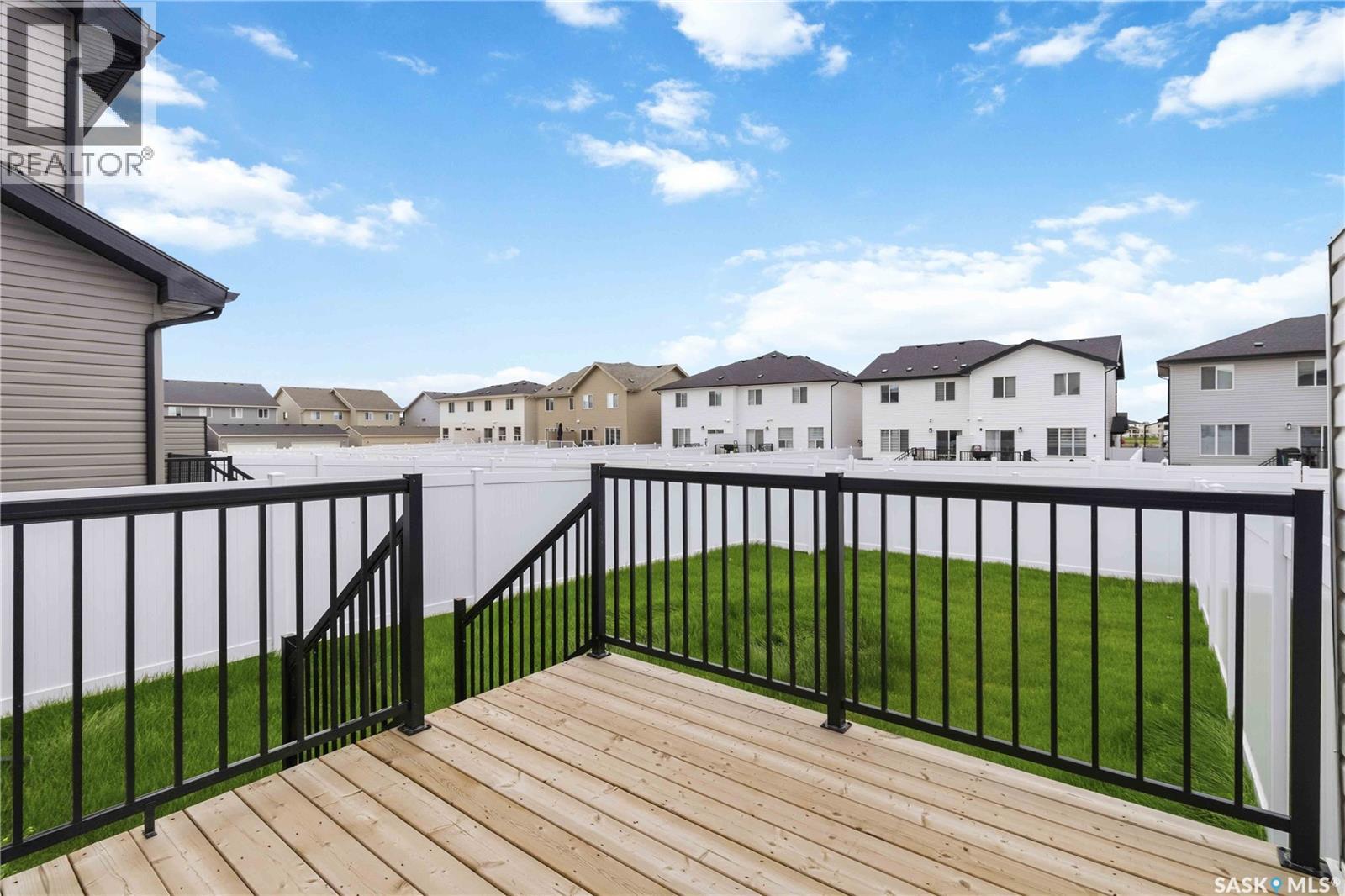 230 Schmeiser Bend, Saskatoon, Saskatchewan  S7V 1P7 - Photo 27 - SK039380