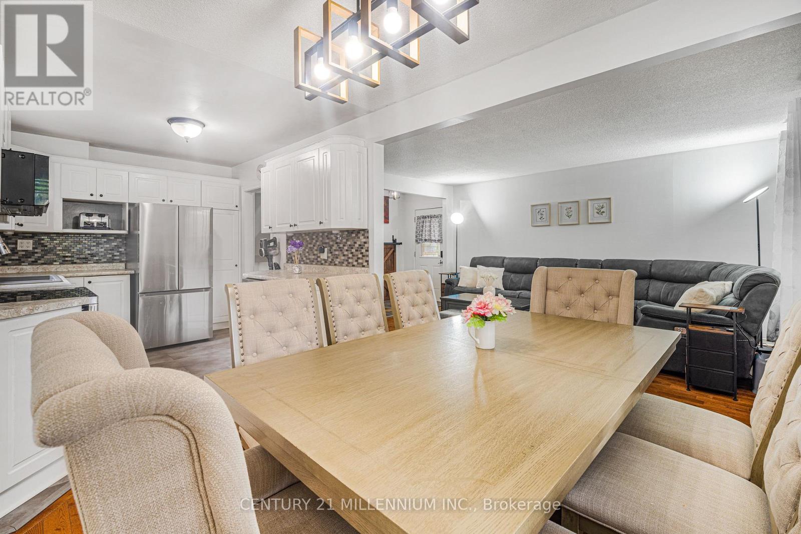 6182 Johnson Drive, Niagara Falls, Ontario L2J 3J5 - Photo 10 - X13438028