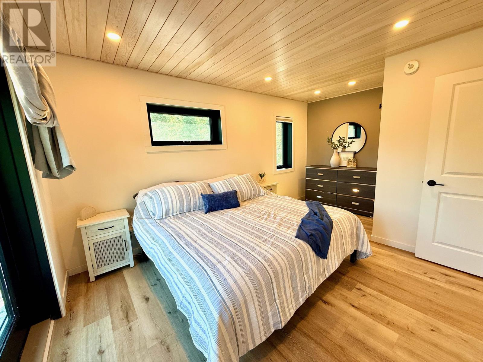 340 Bruckenburger Rd, Kenora, Ontario  P9N 0E3 - Photo 17 - TB2601400