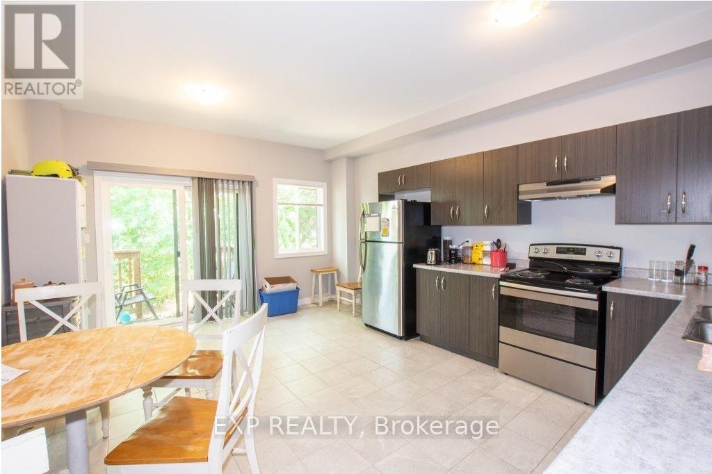 Main - 6a Leeson Street, St. Catharines, Ontario  L2T 2R1 - Photo 2 - X13439140