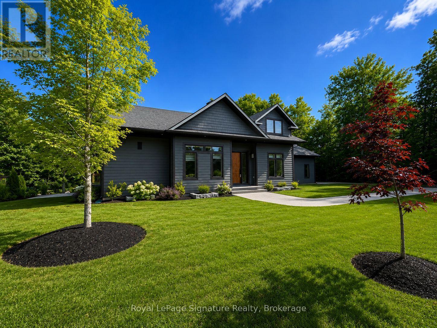 115 Rankin's Crescent, Blue Mountains, Ontario  N0H 2P0 - Photo 2 - X13439000