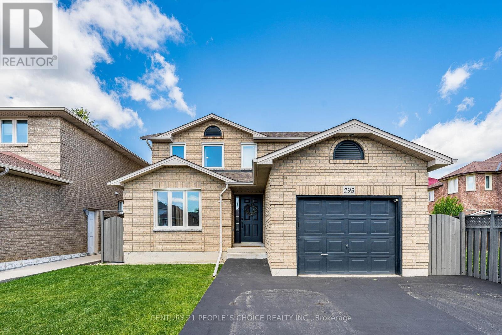 295 LOCHEED DRIVE, Hamilton, Ontario