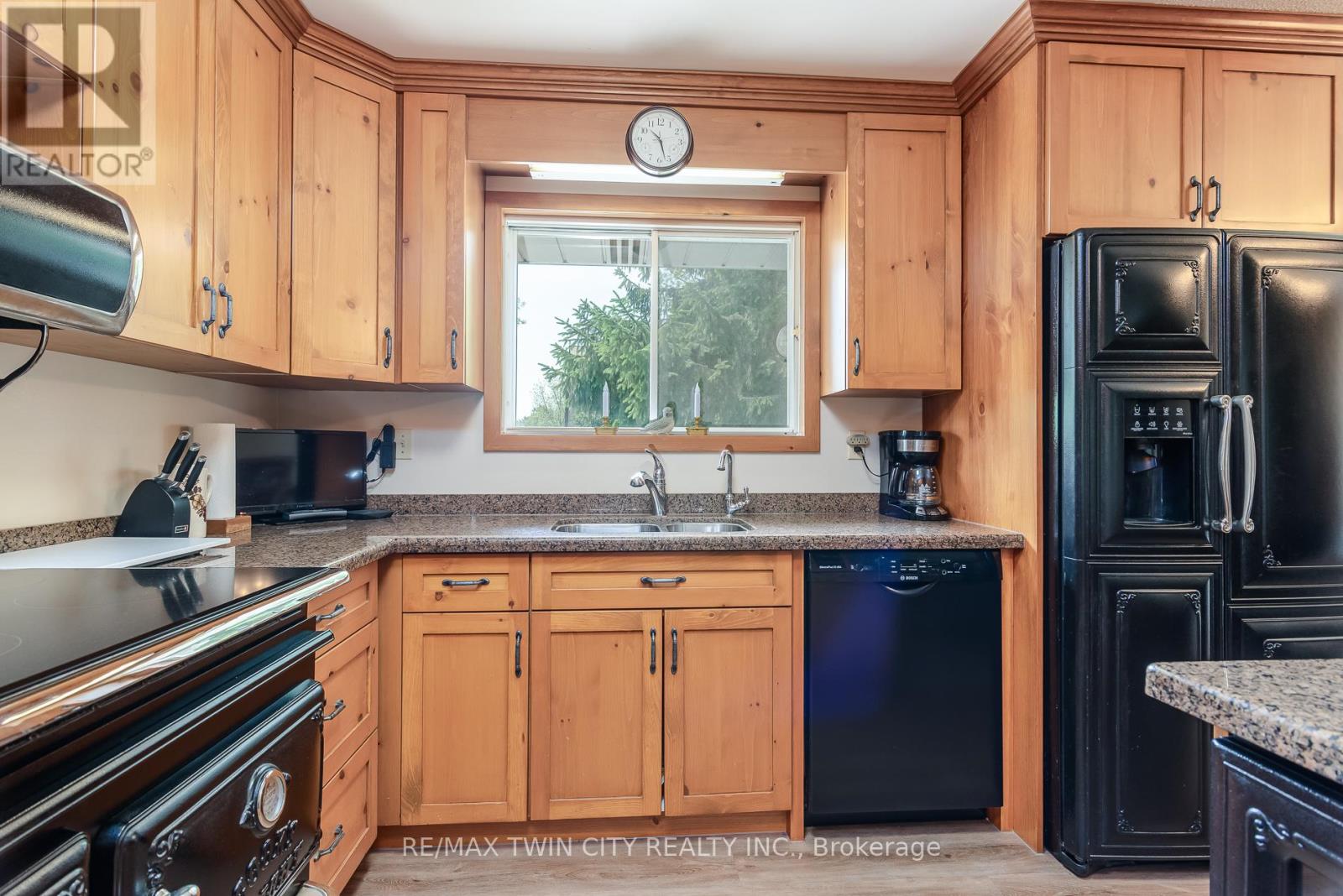 265 Bleams Court, Wilmot, Ontario  N3A 1L9 - Photo 19 - X13438906