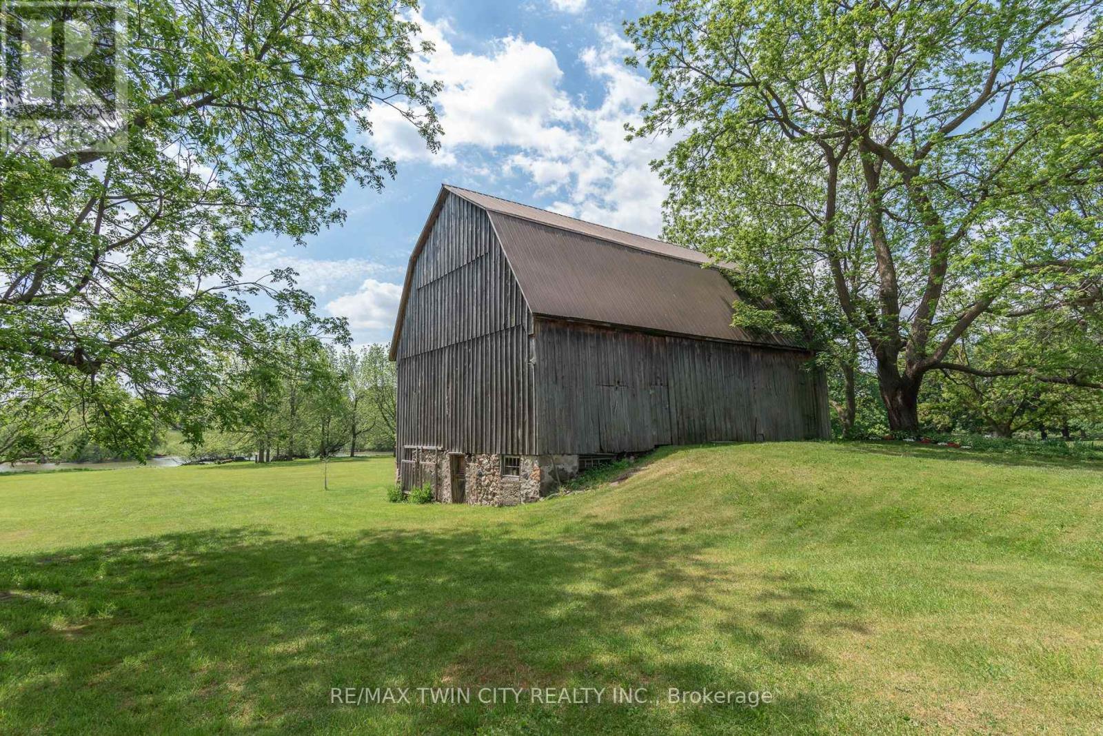 265 Bleams Court, Wilmot, Ontario  N3A 1L9 - Photo 36 - X13438906