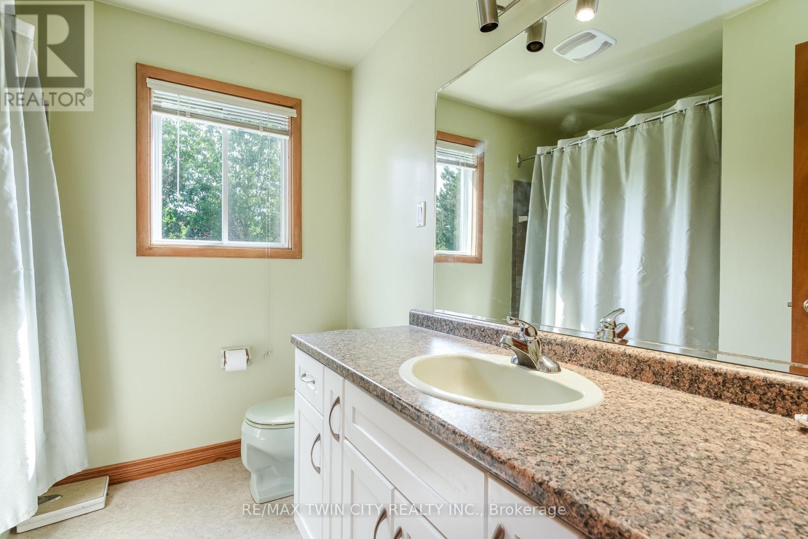 265 Bleams Court, Wilmot, Ontario  N3A 1L9 - Photo 29 - X13438906