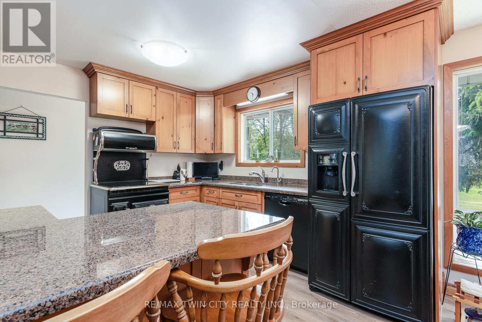265 Bleams Court, Wilmot, Ontario  N3A 1L9 - Photo 23 - X13438906