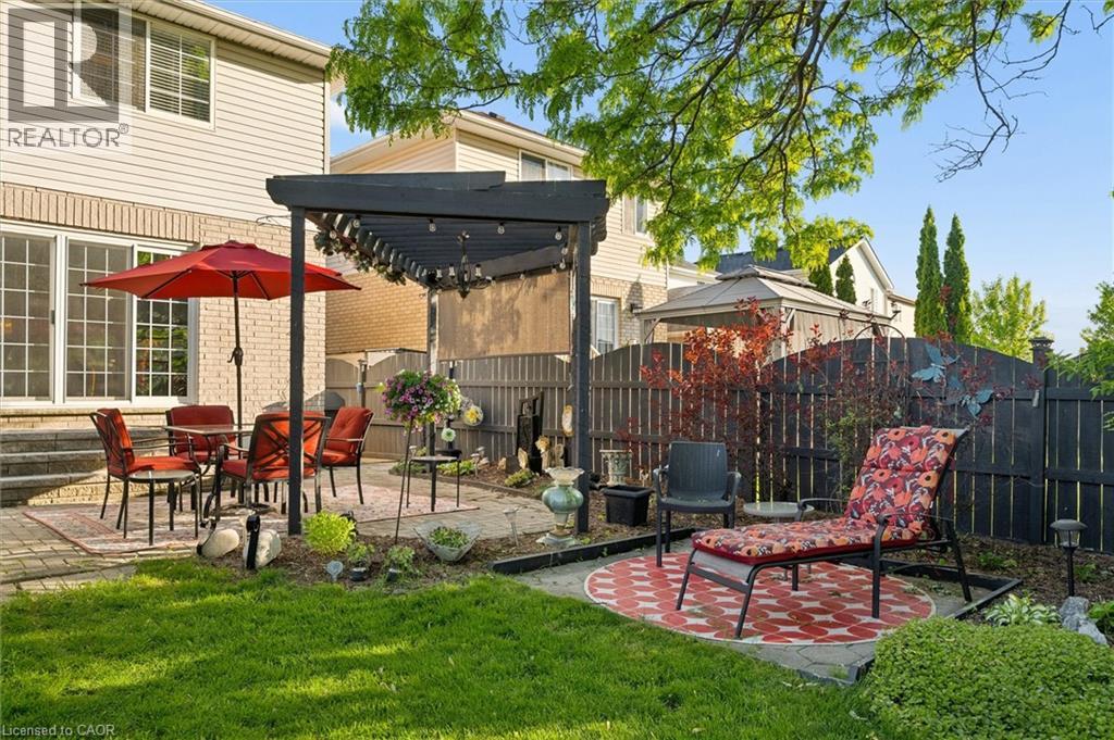 214 Grey Fox Drive, Kitchener, Ontario  N2E 3N2 - Photo 39 - 40836181
