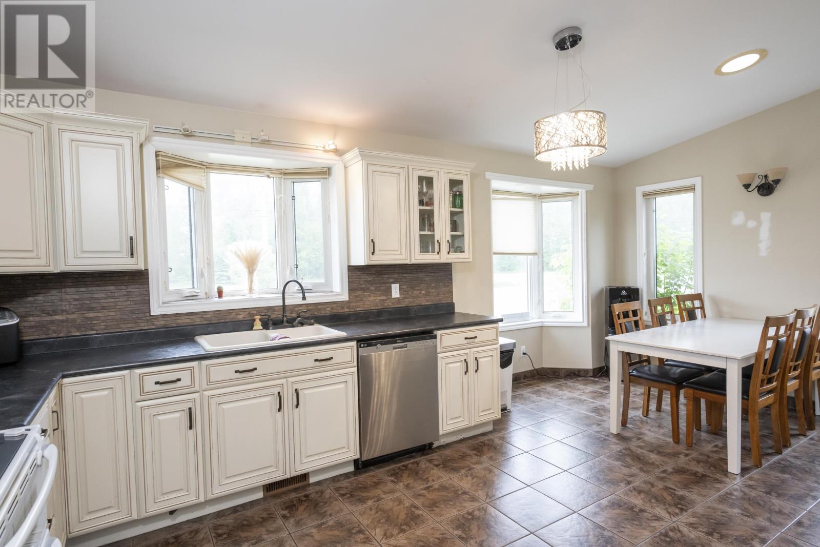3408 Rosslyn Rd, Rosslyn, Ontario  P7K 0P8 - Photo 7 - TB2601463