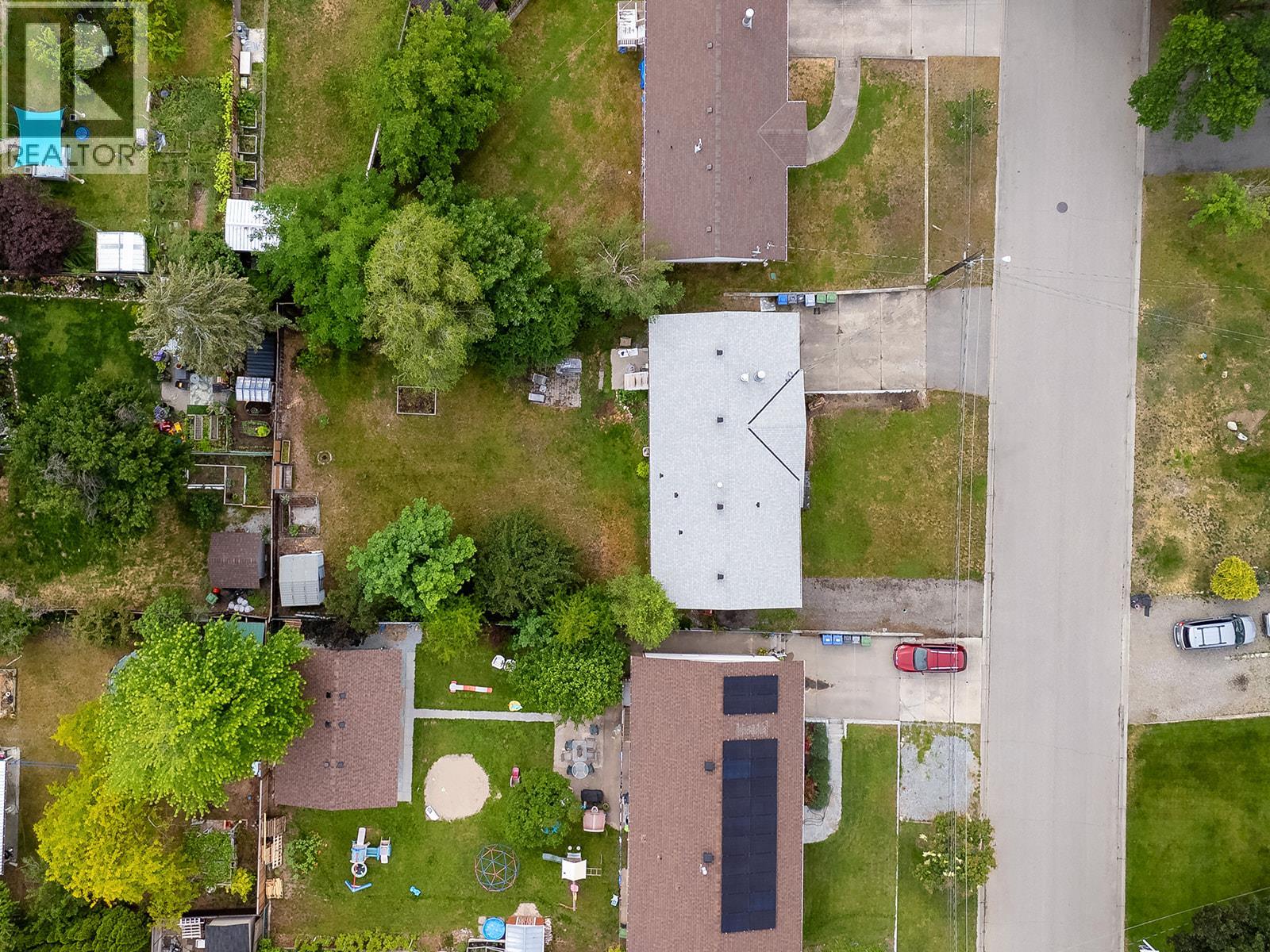 900 Hickory Road, Kelowna, British Columbia  V1X 4K7 - Photo 40 - 10389094