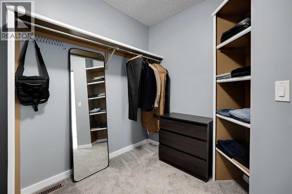 92 Douglas Woods Grove Se, Calgary, Alberta  T2Z 2H7 - Photo 29 - A2320693