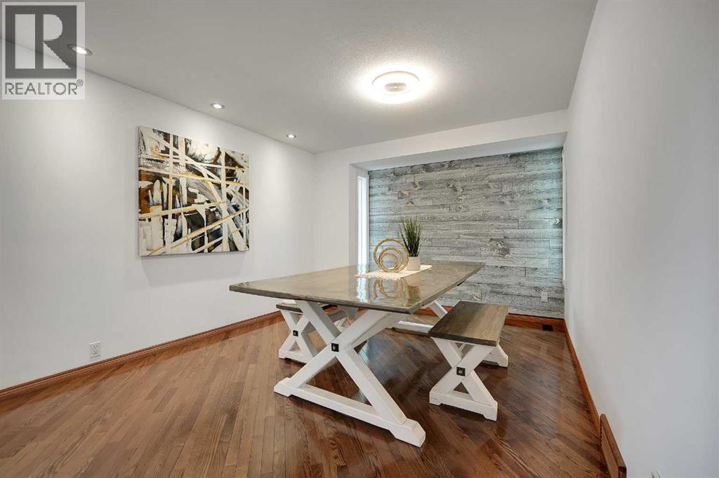 92 Douglas Woods Grove Se, Calgary, Alberta  T2Z 2H7 - Photo 5 - A2320693