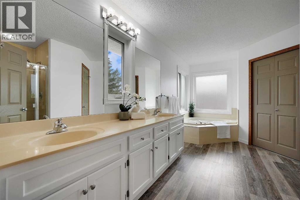 92 Douglas Woods Grove Se, Calgary, Alberta  T2Z 2H7 - Photo 25 - A2320693