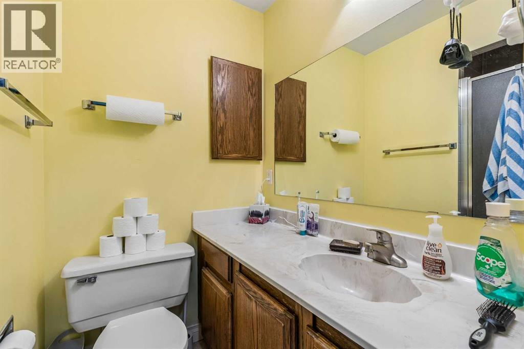 24, 235 Berwick Drive NW, Calgary, Alberta  T2P 3C1 - Photo 18 - A2320870