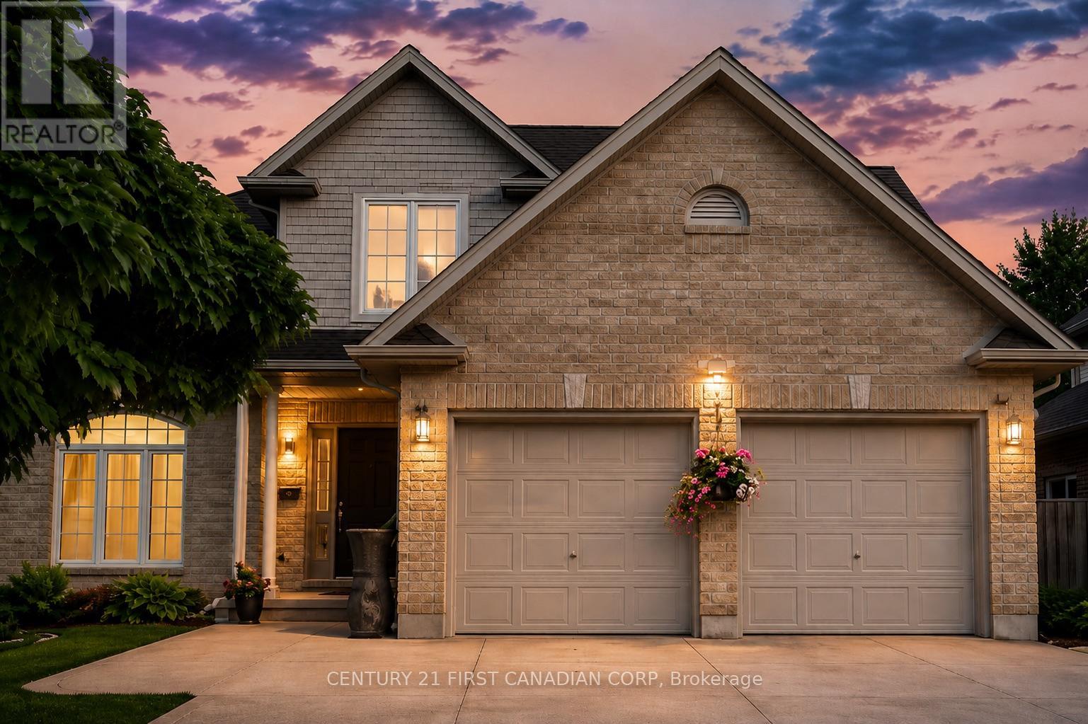 97 Mctaggart Court, London North, Ontario  N5X 3L9 - Photo 2 - X13444706