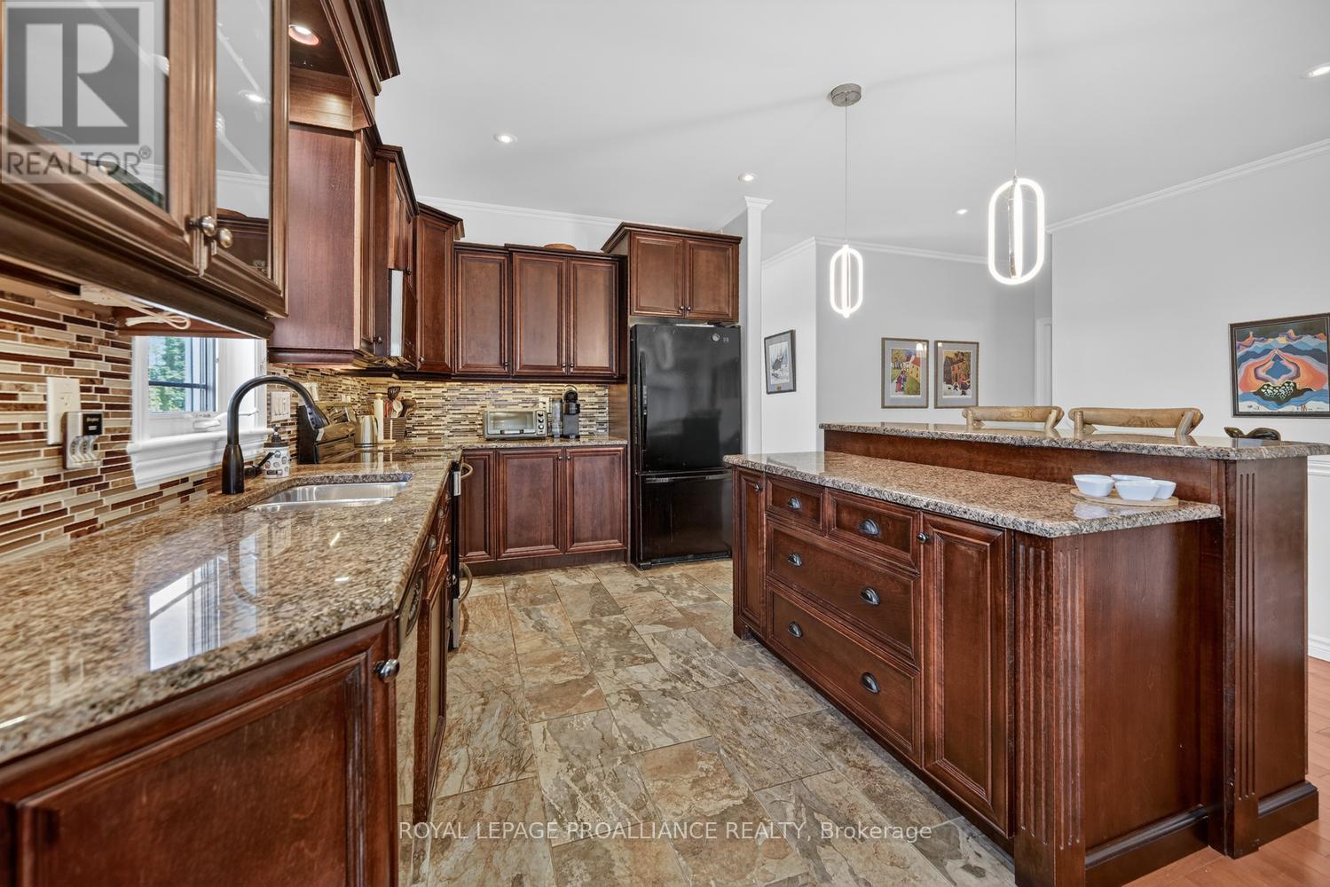 422 Brock Street, Brockville, Ontario  K6V 7L6 - Photo 16 - X13444608