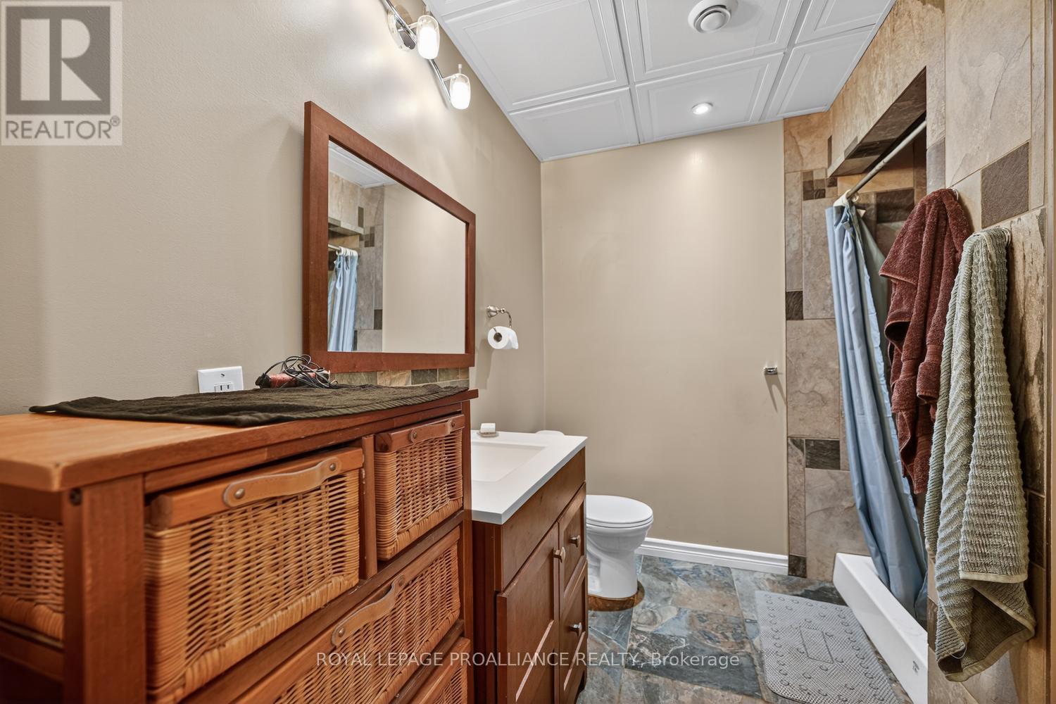 422 Brock Street, Brockville, Ontario  K6V 7L6 - Photo 37 - X13444608