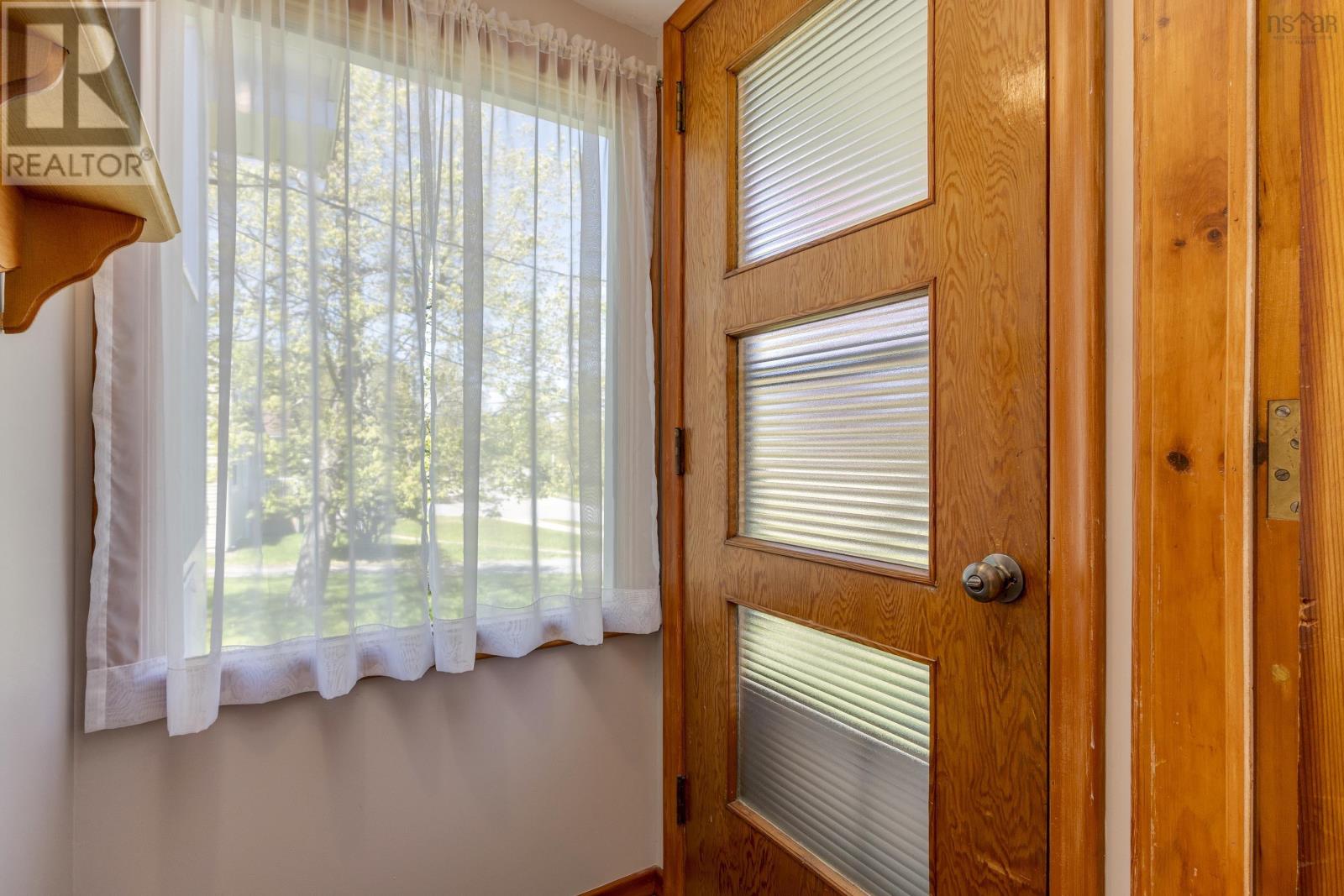 2134 St. Margarets Bay Road, Timberlea, Nova Scotia  B3T 1C9 - Photo 4 - 202613659