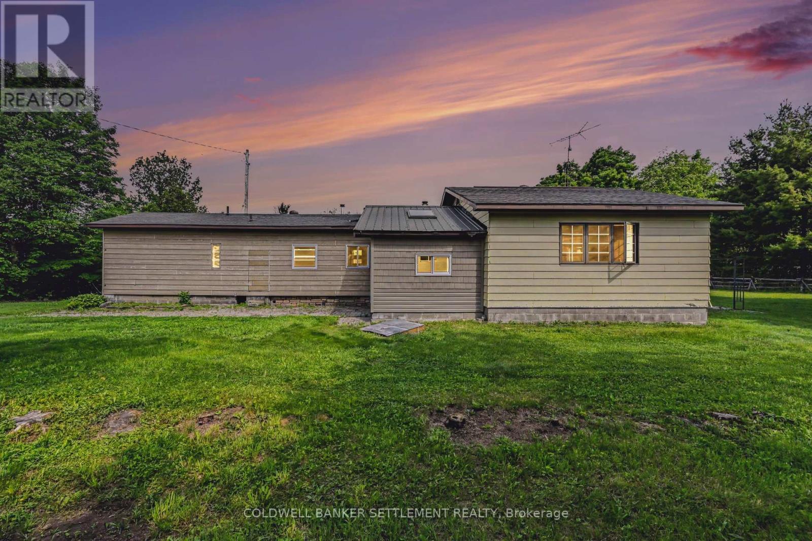 2394 SCOTCH LINE ROAD, Tay Valley, Ontario