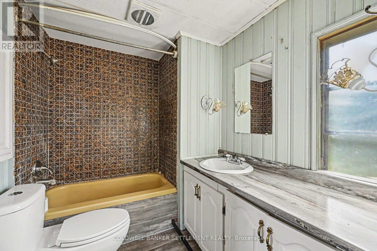 2394 Scotch Line Road, Tay Valley, Ontario  K7H 3C5 - Photo 27 - X13445024