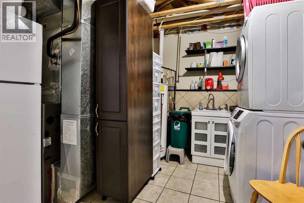 19 Firelight Way W, Lethbridge, Alberta  T1J 4W1 - Photo 24 - A2224038