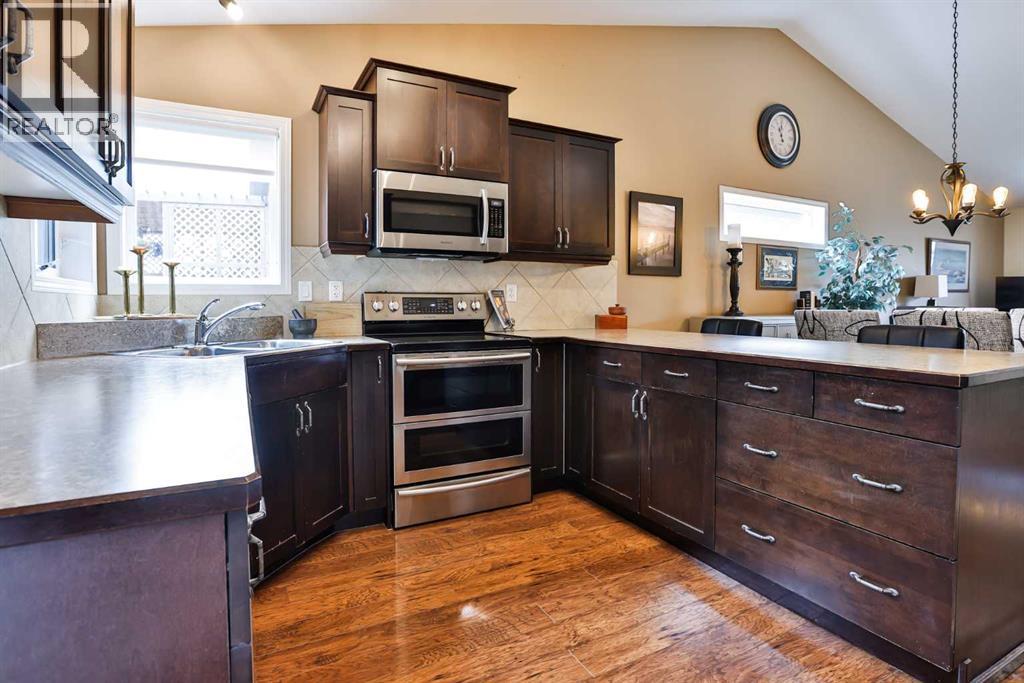 19 Firelight Way W, Lethbridge, Alberta  T1J 4W1 - Photo 12 - A2224038