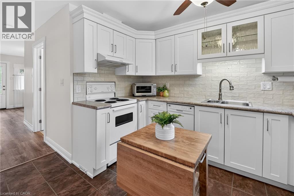 272 Cope Street, Hamilton, Ontario  L8H 5B5 - Photo 13 - 40838319