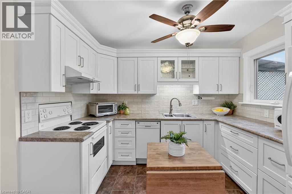 272 Cope Street, Hamilton, Ontario  L8H 5B5 - Photo 12 - 40838319