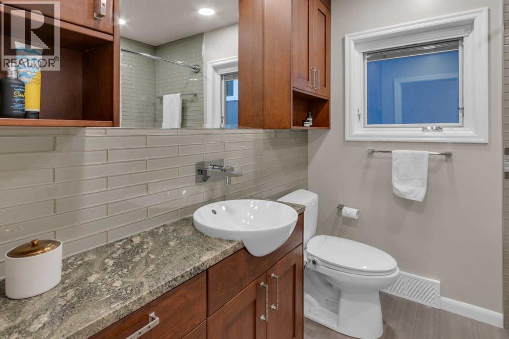 2523 19a Street SW, Calgary, Alberta  T2T 4Z1 - Photo 8 - A2317611