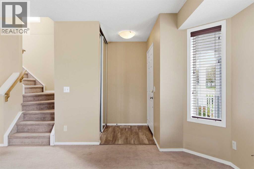 109 Arbour Wood Mews Nw, Calgary, Alberta  T3G 4B5 - Photo 2 - A2317787