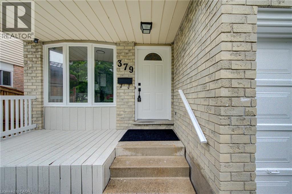 379 Veronica Drive, Kitchener, Ontario  N2A 2R8 - Photo 3 - 40839773