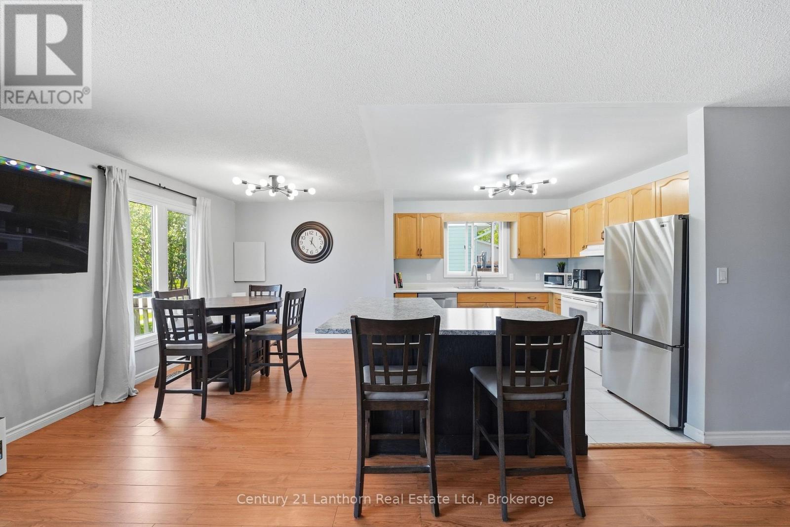 38 Alfred Street, Quinte West, Ontario  K8V 2B1 - Photo 10 - X13444948